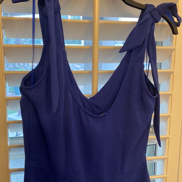 Small jumpsuit. Wide leg. NWT - Picture 4 of 5